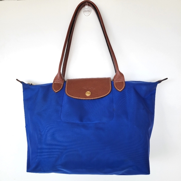 Longchamp Handbags - Longchamp Le Pliage Royal Blue Medium Bag